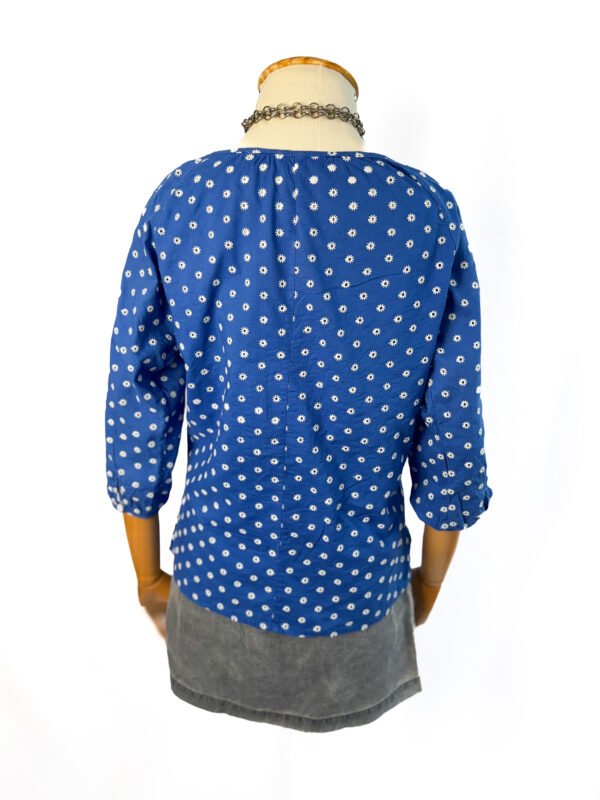 Blusa Azul Bordada (Contagie) - Image 2