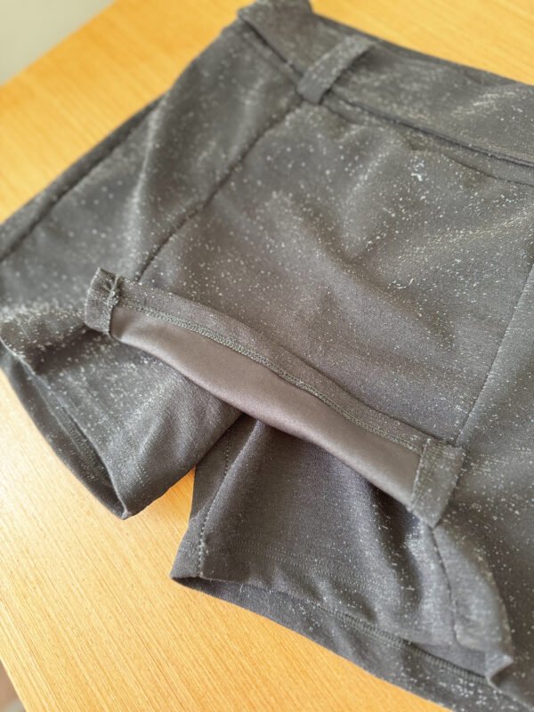 Shorts-Saia com Brilhos - Image 3