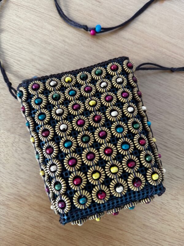 Bolsa Bordada Contas