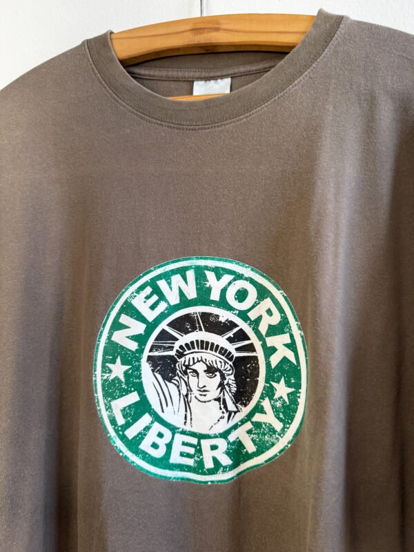 Camiseta Vintage New York - Image 2