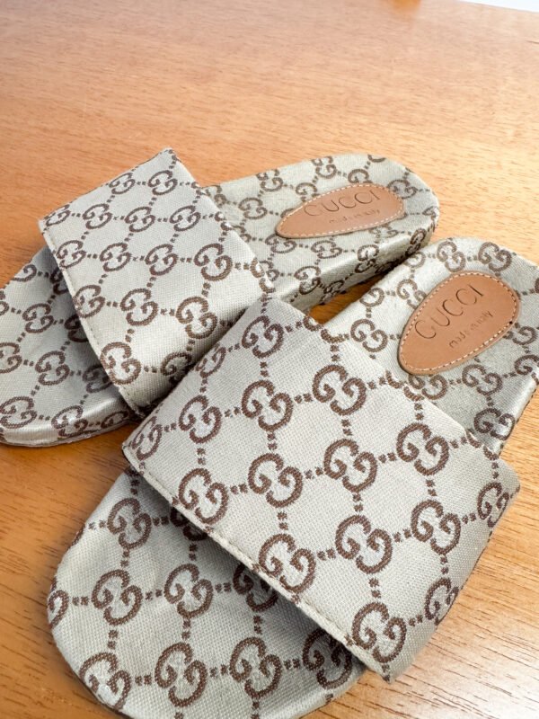 Chinelo - Image 3