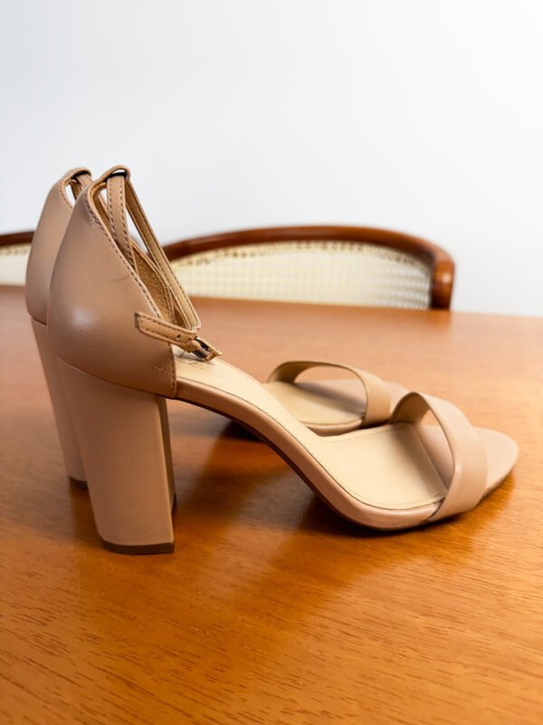 Sandália Arezzo Nova - Image 5